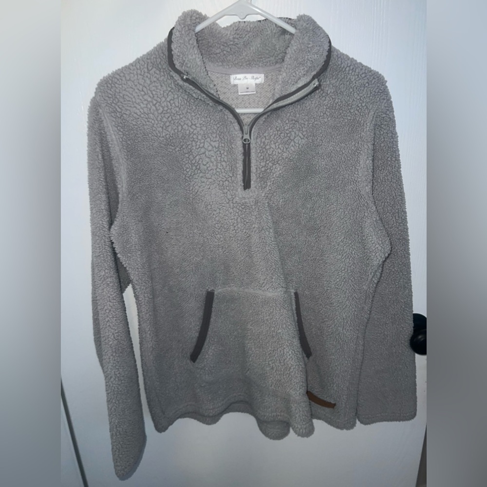 Women’s sweater quarter zip